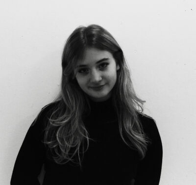 Iz Whitford profile photo
